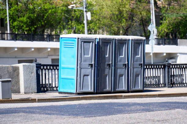 Portable Toilet Options We Offer in Rainbow Springs, FL